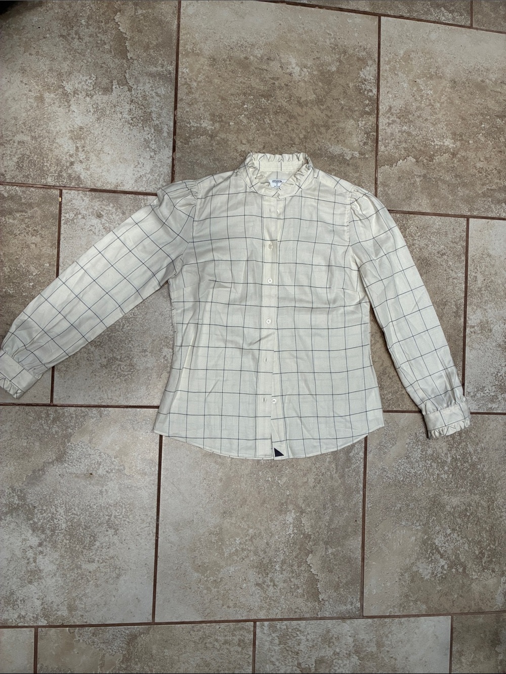 UNTUCKit Cream Windowpane Button-Down Shirt